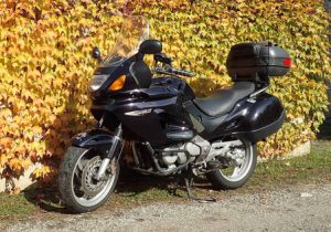 Honda Deauville blau-schwarz